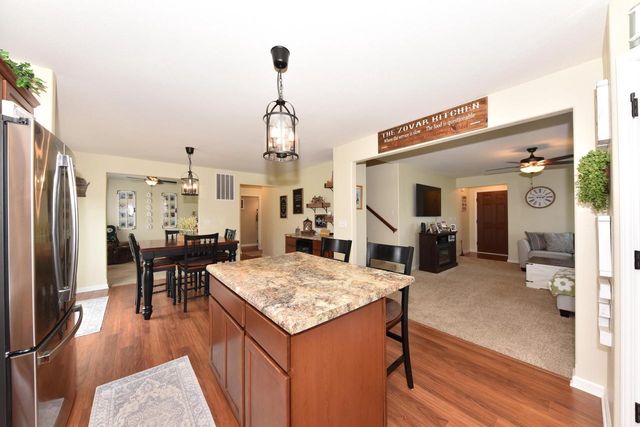 N8001 Woodland COURT, Ixonia, WI 53036