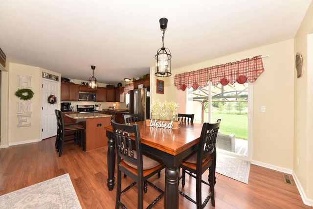 N8001 Woodland COURT, Ixonia, WI 53036