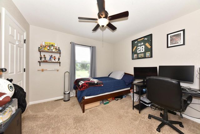N8001 Woodland COURT, Ixonia, WI 53036
