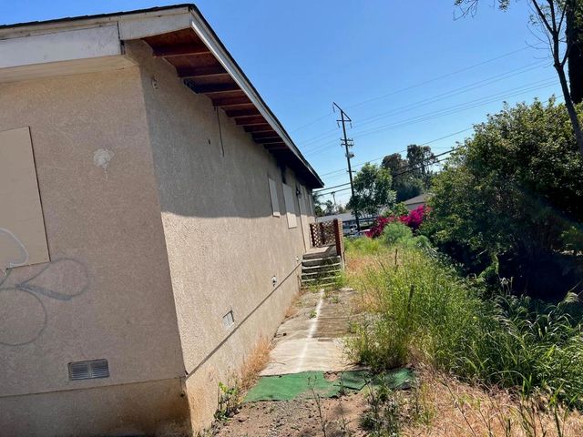 1675 N 2nd Street, El Cajon, CA 92021