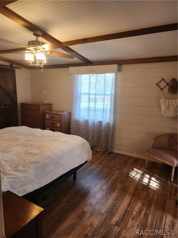 7346 W Dunklin Street, Dunnellon, FL 34433