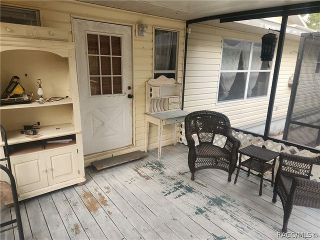 7346 W Dunklin Street, Dunnellon, FL 34433