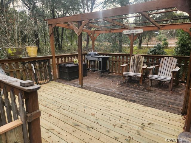 7346 W Dunklin Street, Dunnellon, FL 34433