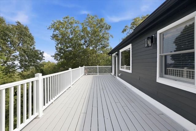 83 Hillside Dr, Plymouth, MA 02360