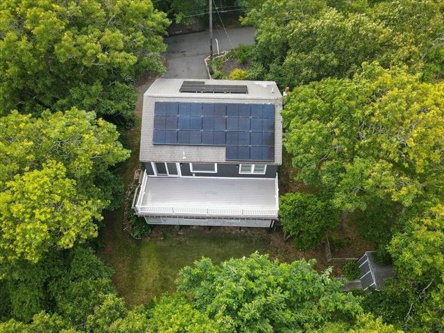 83 Hillside Dr, Plymouth, MA 02360