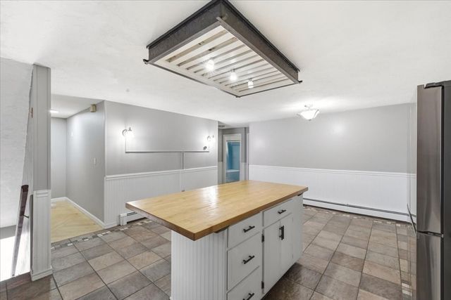 83 Hillside Dr, Plymouth, MA 02360