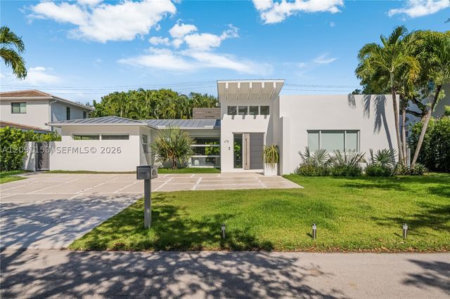 475 Woodcrest Rd, Key Biscayne, FL 33149