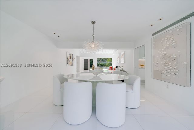 475 Woodcrest Rd, Key Biscayne, FL 33149