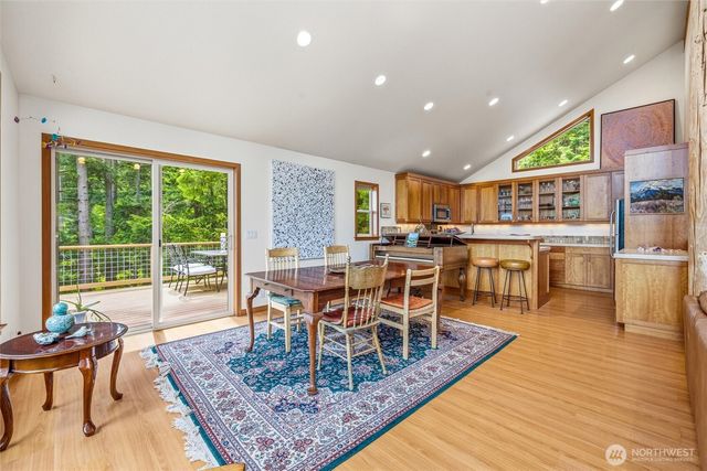 2986 Hales Passage Drive, Lummi Island, WA 98262