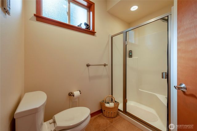 2986 Hales Passage Drive, Lummi Island, WA 98262