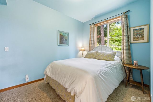 2986 Hales Passage Drive, Lummi Island, WA 98262