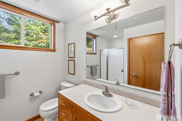 2986 Hales Passage Drive, Lummi Island, WA 98262