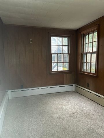 5 Baker St 1, Foxboro, MA 02035