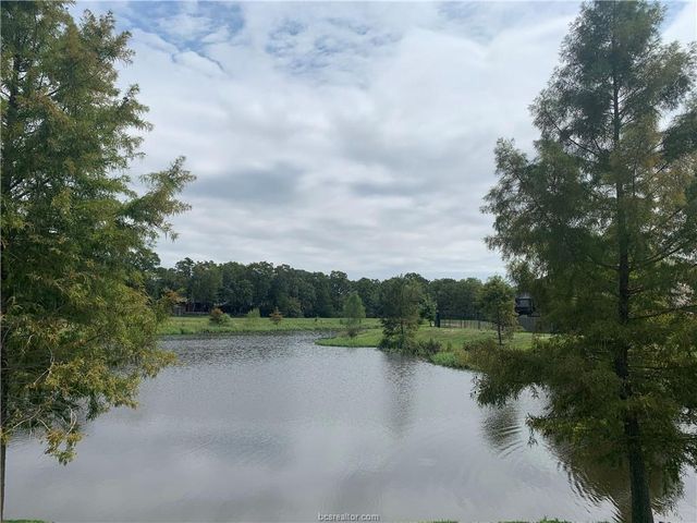 2126 Mountain Wind Loop, Bryan, TX 77807