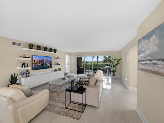 4161 S Us Highway 1 N1, Jupiter, FL 33477