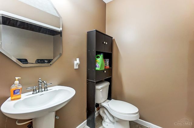 6828 Torrington Drive, Franklin Twp, OH 45005