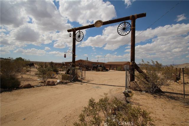 1910 Artesia Avenue, Landers, CA 92285