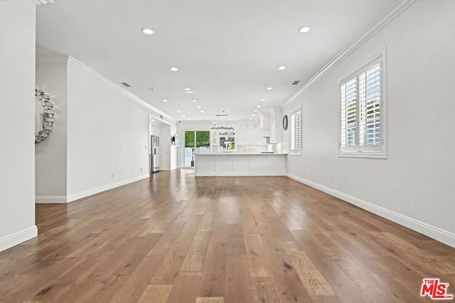 1908 S Durango Avenue, Los Angeles, CA 90034