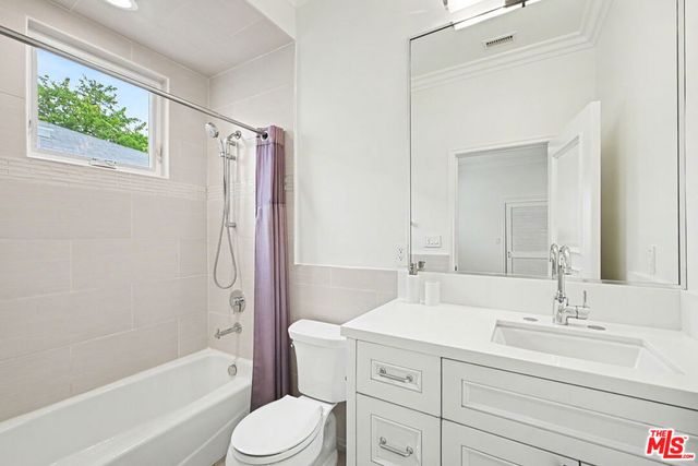 1908 S Durango Avenue, Los Angeles, CA 90034