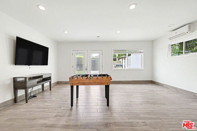 1908 S Durango Avenue, Los Angeles, CA 90034
