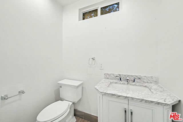 1908 S Durango Avenue, Los Angeles, CA 90034