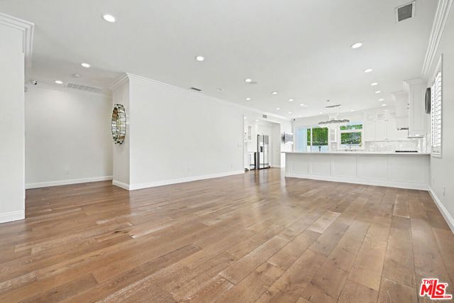 1908 S Durango Avenue, Los Angeles, CA 90034