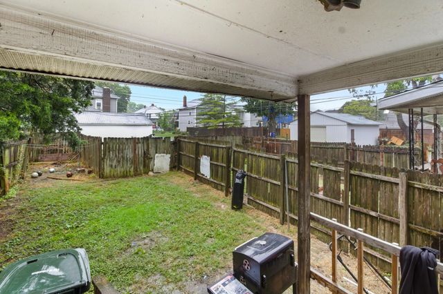 117-119 N Wheatland Avenue, Columbus, OH 43204