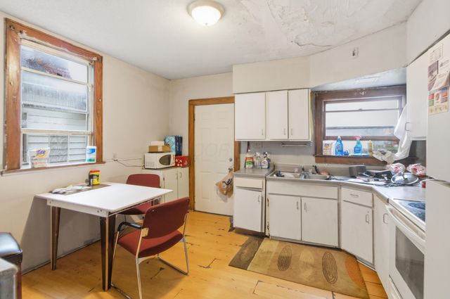 117-119 N Wheatland Avenue, Columbus, OH 43204