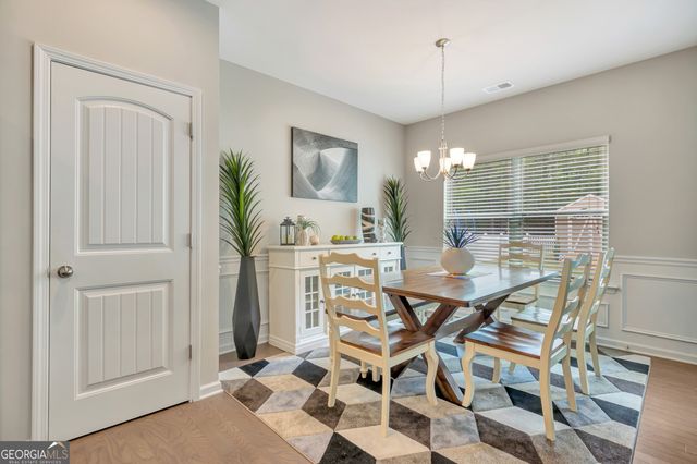 124 Thomaston Street, Newnan, GA 30263