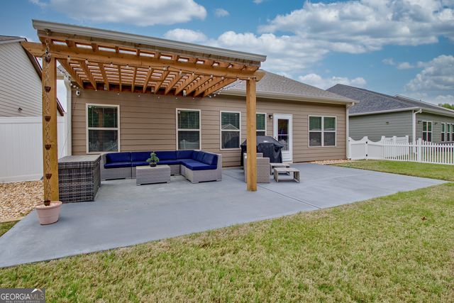 124 Thomaston Street, Newnan, GA 30263