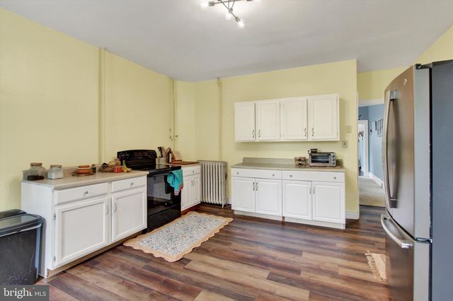46 S FRANKLIN ST, Dallastown, PA 17313