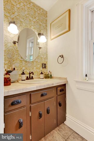 46 S FRANKLIN ST, Dallastown, PA 17313