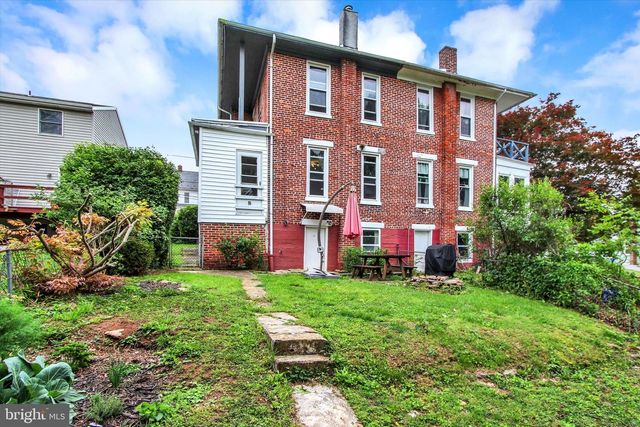 46 S FRANKLIN ST, Dallastown, PA 17313