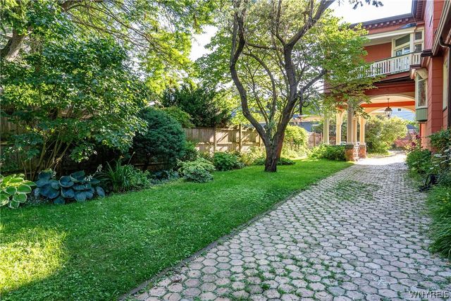 46 Norwood Avenue, Buffalo, NY 14222