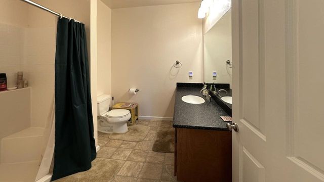 2733 Emco Rd, Mokelumne Hill, CA 95245