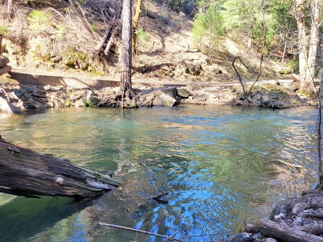 2733 Emco Rd, Mokelumne Hill, CA 95245