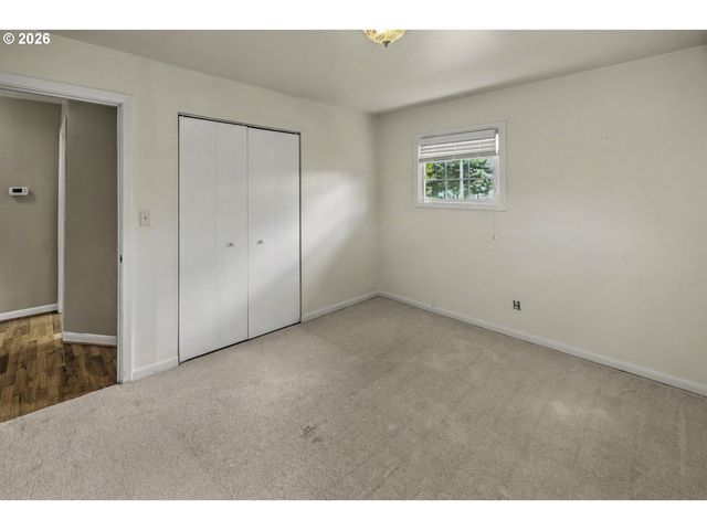 2100 WAHCLELLAH Ave, Vancouver, WA 98661