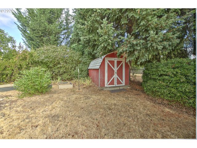 2100 WAHCLELLAH Ave, Vancouver, WA 98661