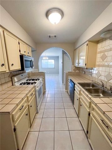 11516 Sandy Loam TRL, Austin, TX 78750