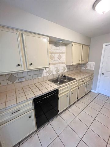 11516 Sandy Loam TRL, Austin, TX 78750