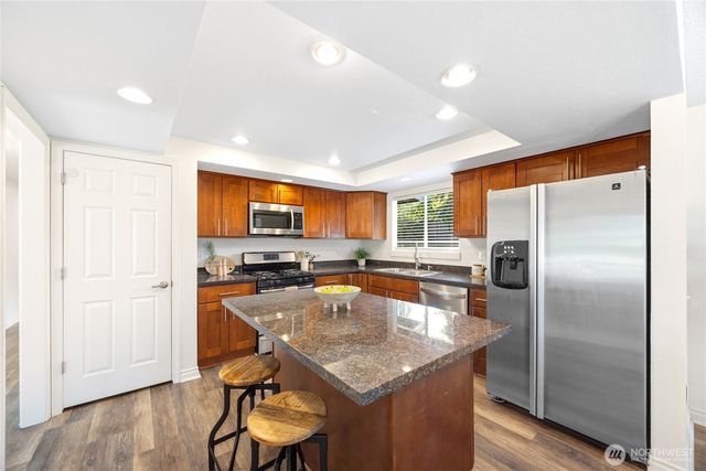 6215 122nd Avenue SE, Bellevue, WA 98006