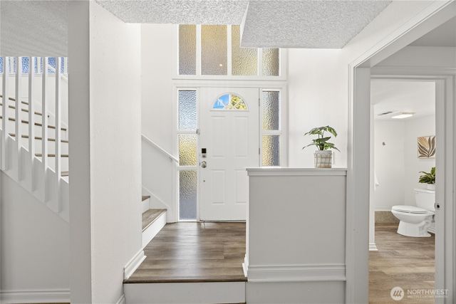 6215 122nd Avenue SE, Bellevue, WA 98006