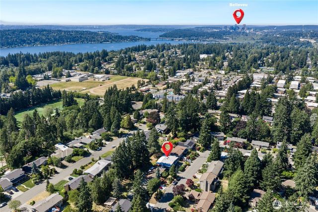 6215 122nd Avenue SE, Bellevue, WA 98006