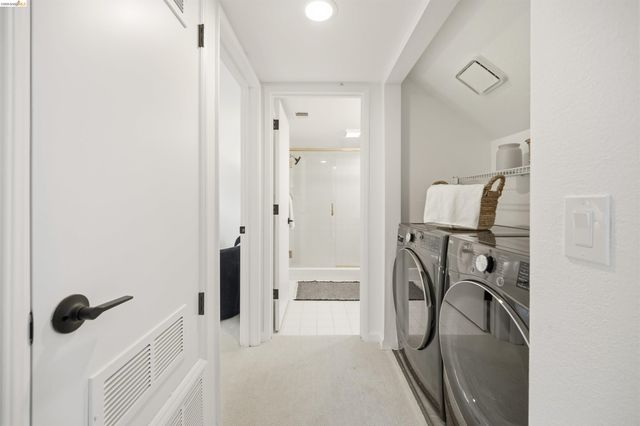 3 Windward Hl, Oakland, CA 94618