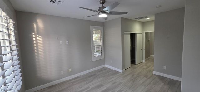 10232 Roma Madre Avenue, Las Vegas, NV 89135