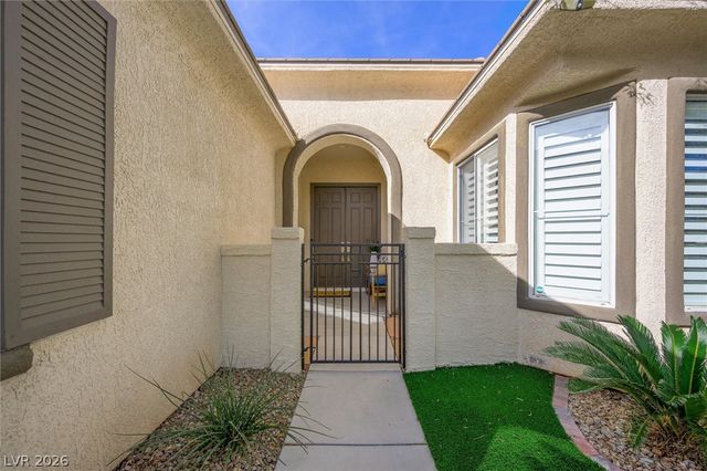 10232 Roma Madre Avenue, Las Vegas, NV 89135