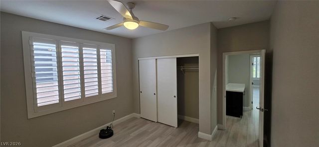 10232 Roma Madre Avenue, Las Vegas, NV 89135