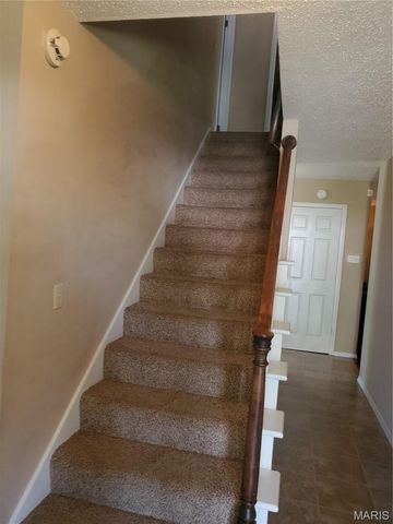 4012 Bugle Bend Drive, Florissant, MO 63034