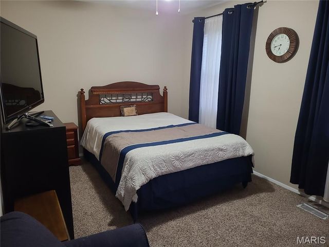 4012 Bugle Bend Drive, Florissant, MO 63034