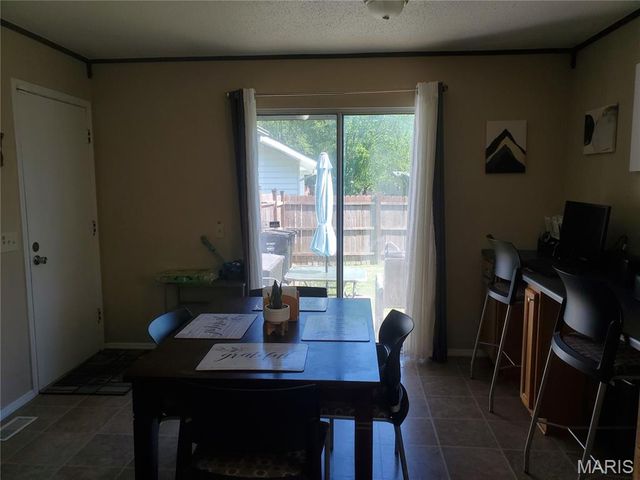 4012 Bugle Bend Drive, Florissant, MO 63034